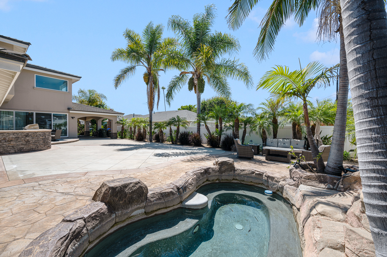 Azure House :: Residential Treatment